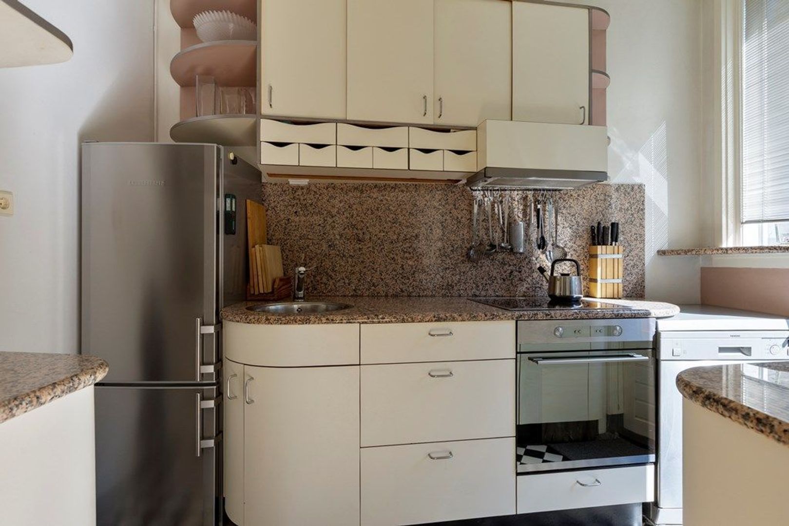 Graaf Florisstraat 73, Schiedam foto-14 blur