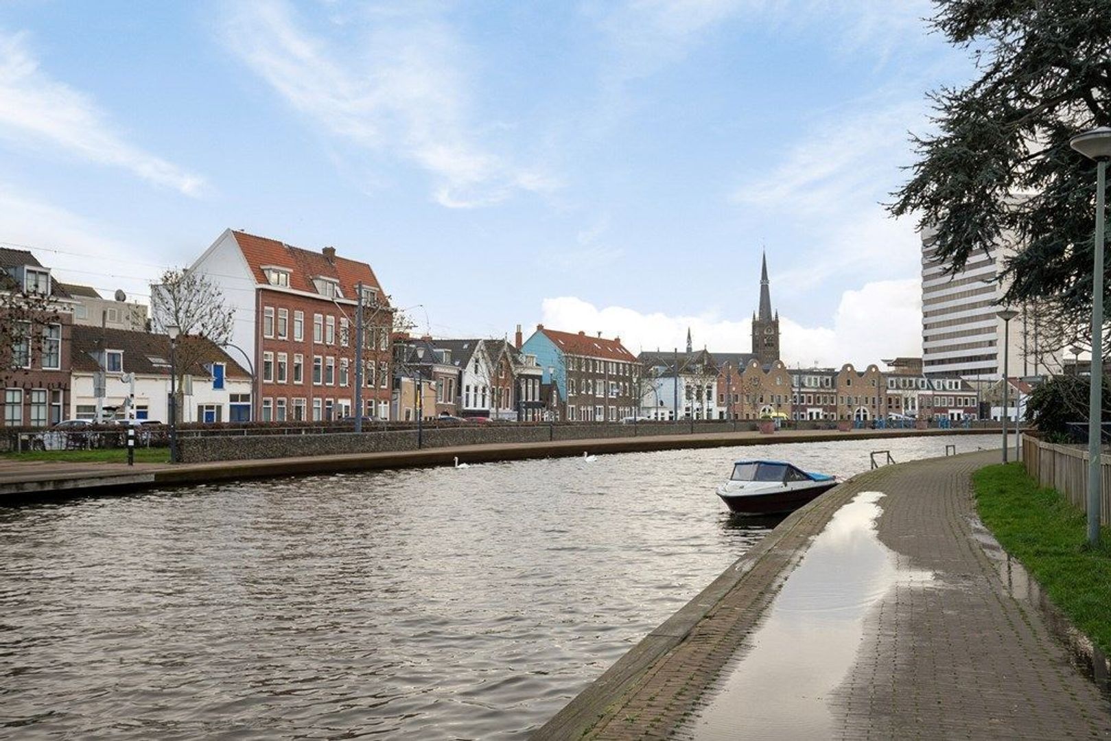 Stationsplein 6 M9, Schiedam foto-34 blur