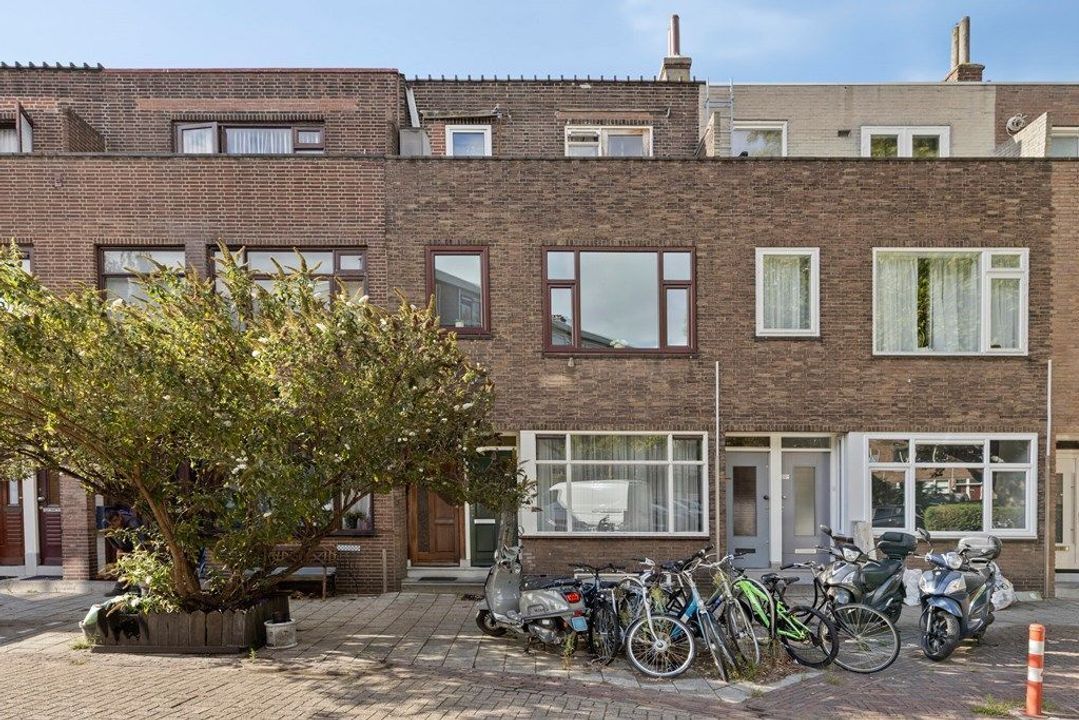 Newtonplein 22 B, Schiedam