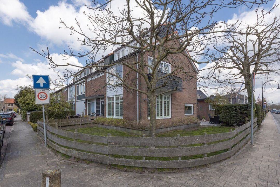 Vuntuslaan 97, Loosdrecht