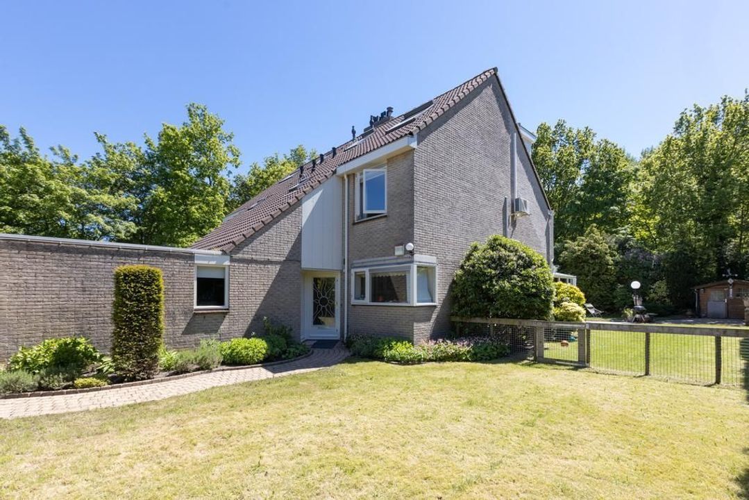 Walgang 4, Naarden