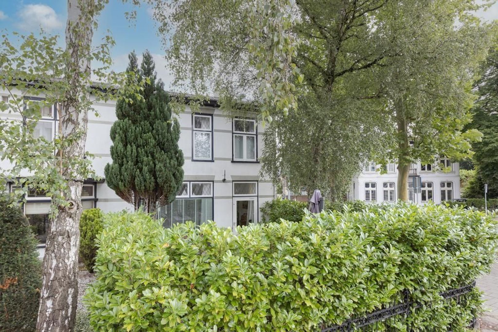 Emmastraat 25, Hilversum foto-0 blur