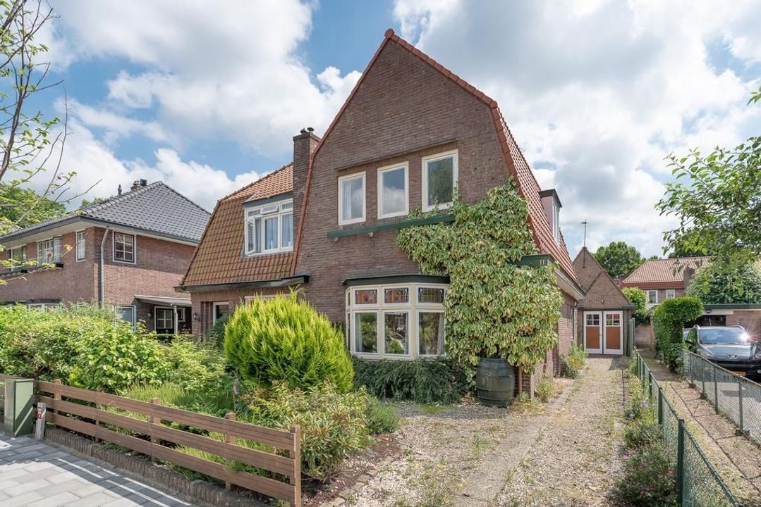 Hugo de Grootstraat 11, Hilversum