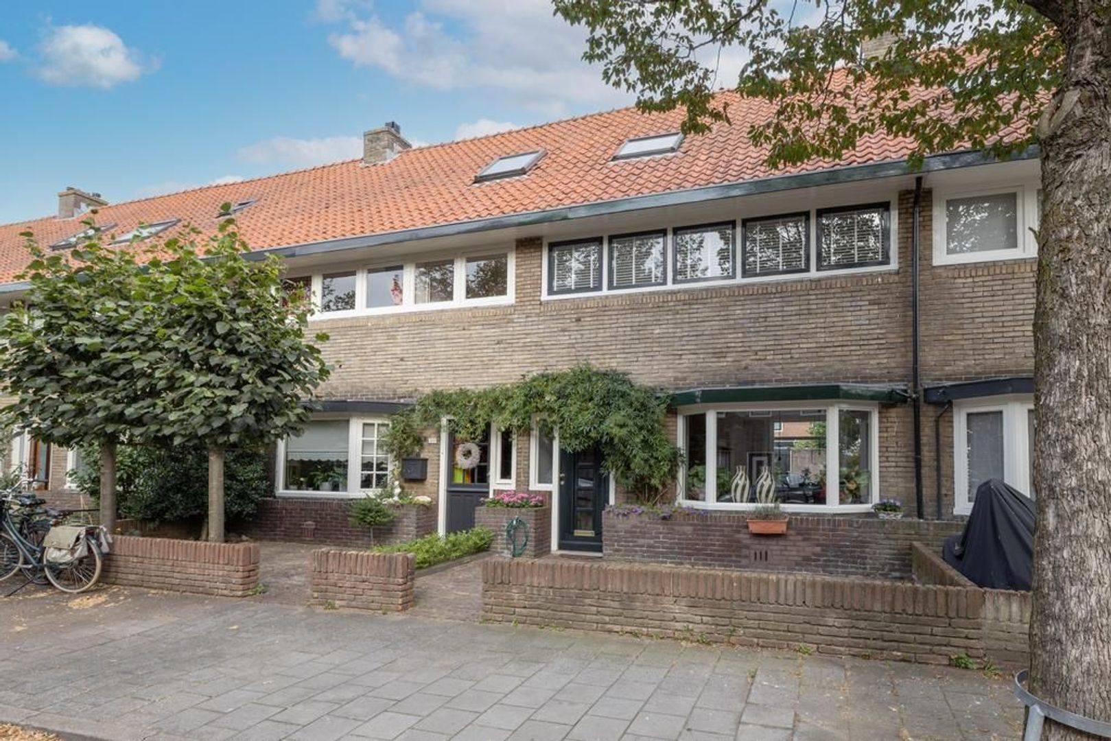 Meteorenstraat 18, Hilversum foto-1 blur