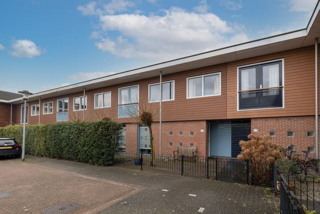 Erasmushof 28, Huizen