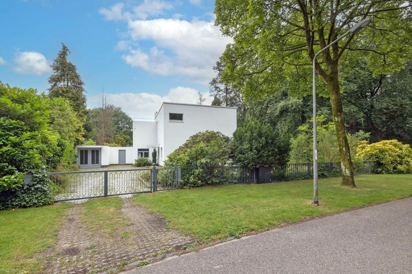 Hertog Hendriklaan 1, Hilversum foto-28 blur