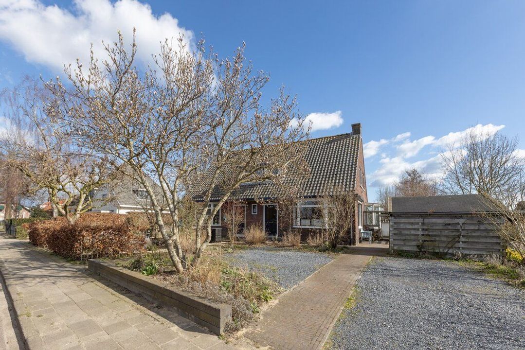 Nieuw-Loosdrechtsedijk 127, Loosdrecht