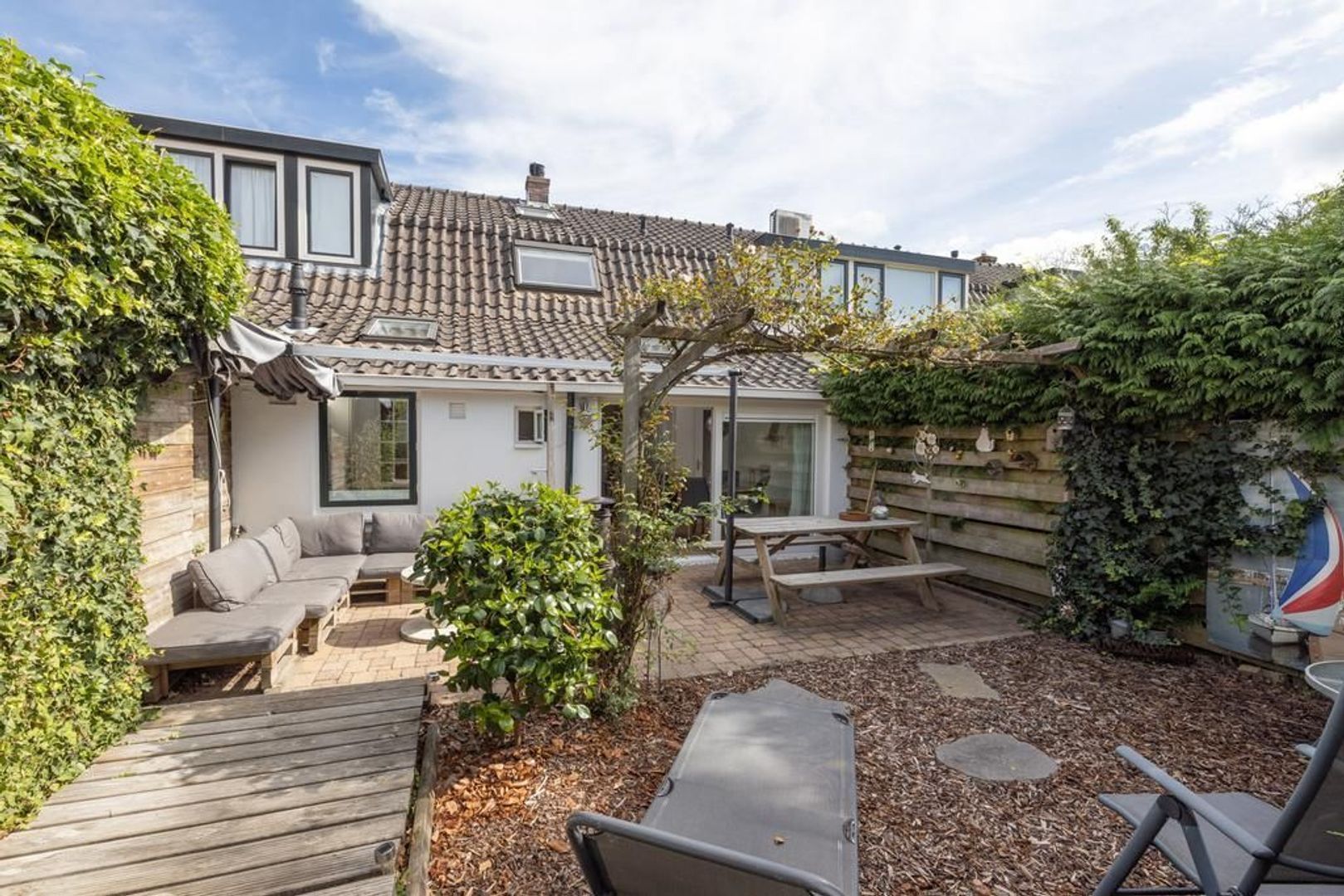 Zadelstraat 33, Hilversum foto-26 blur
