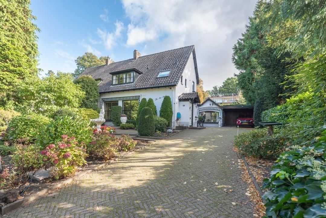 Lambertus Hortensiuslaan 38, Hilversum