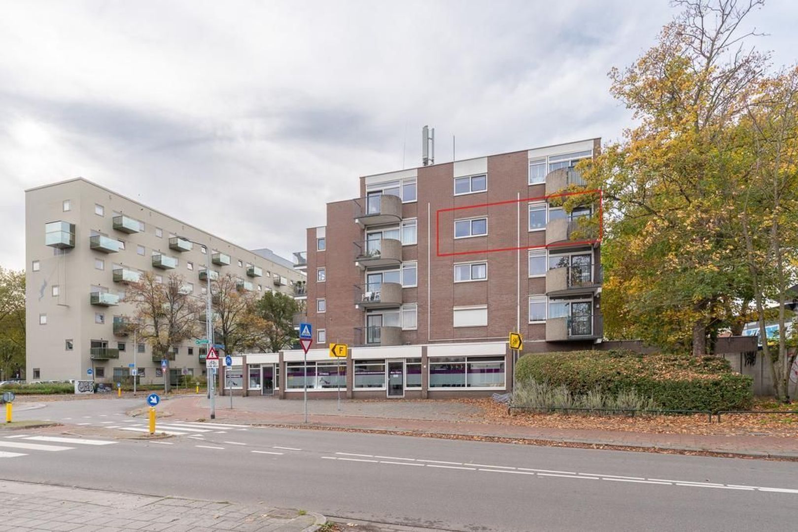 Larenseweg 157 -31, Hilversum foto-21 blur