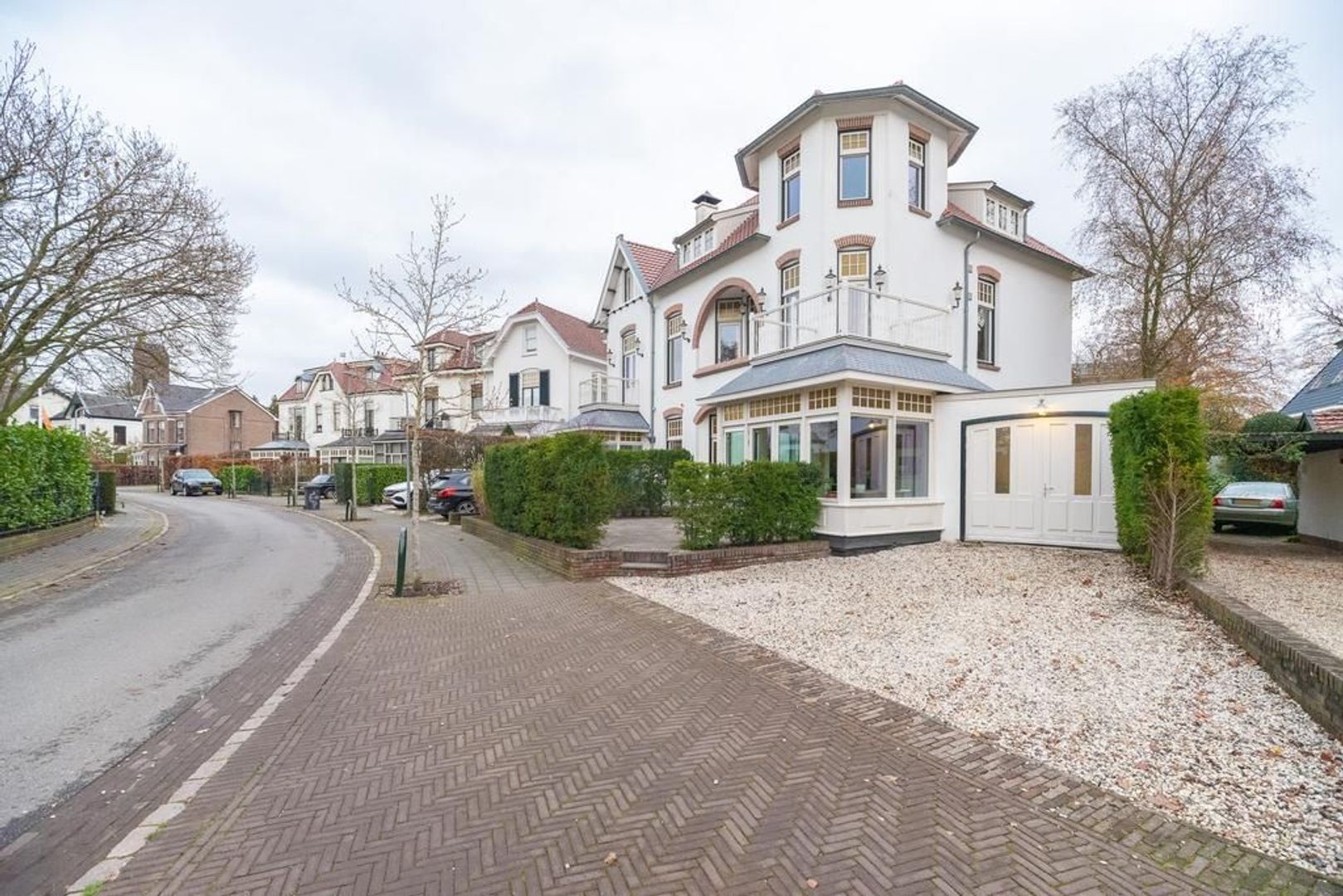 Burgemeester Van Hellenberg Hubarlaan 2, Hilversum foto-46 blur
