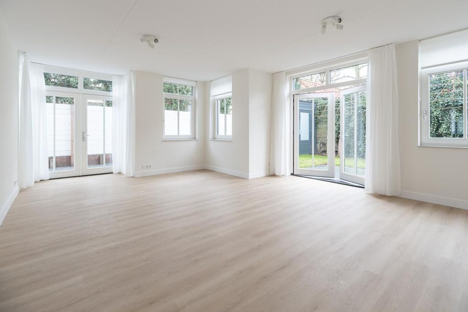 Cornelis van Norrenstraat 1 *, Bussum foto-1 blur