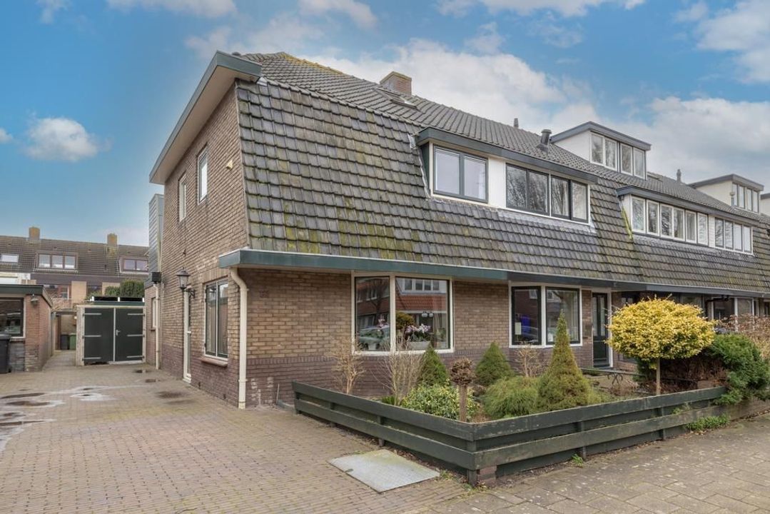 Oranjeweg 61, Kortenhoef