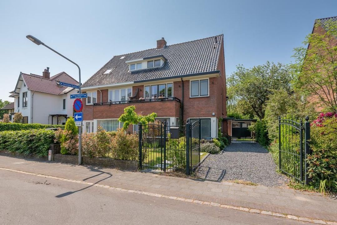 Burgemeester Van Hellenberg Hubarlaan 7, Hilversum