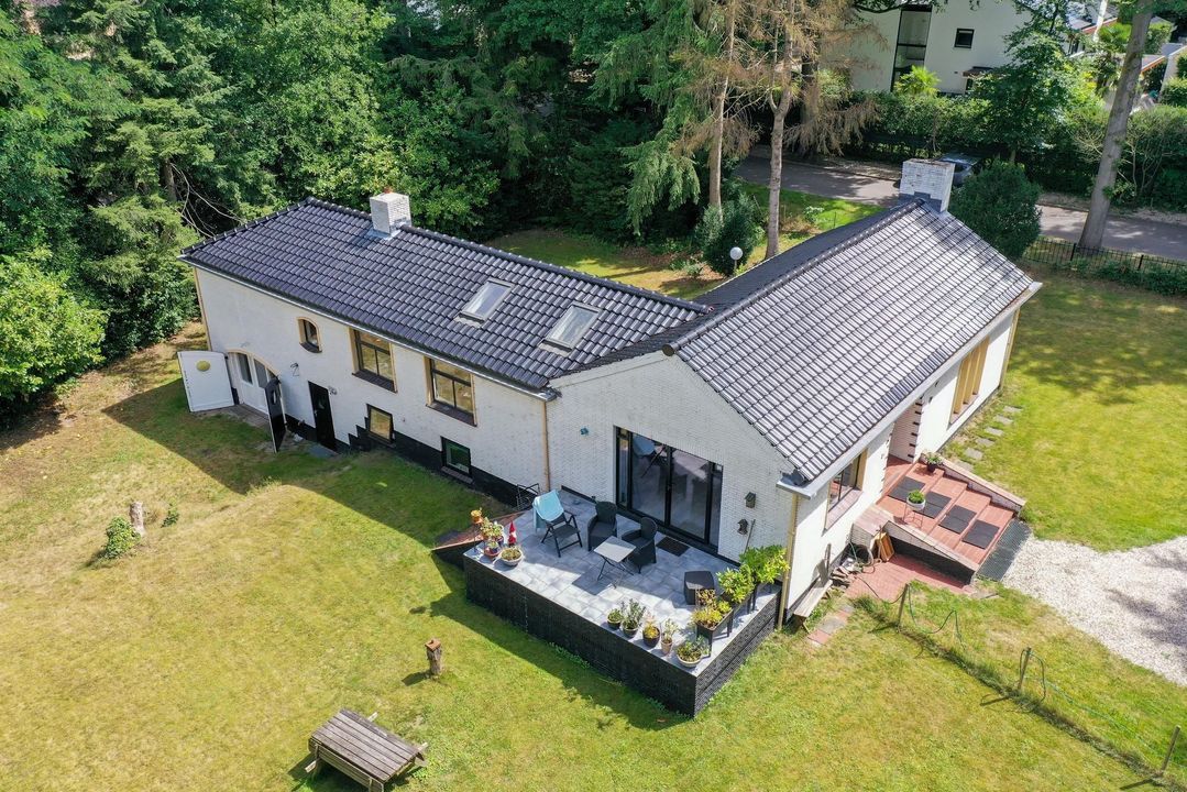 Jacob van Lenneplaan 34, Baarn