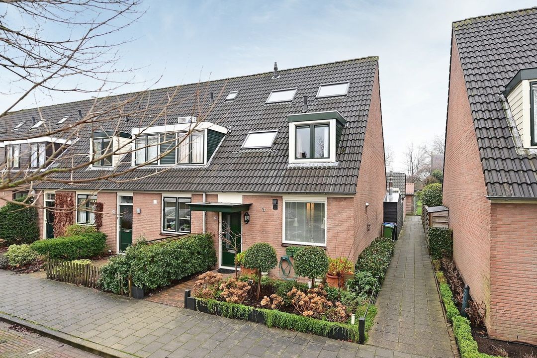 Pieter van der Leelaan 26, Kortenhoef