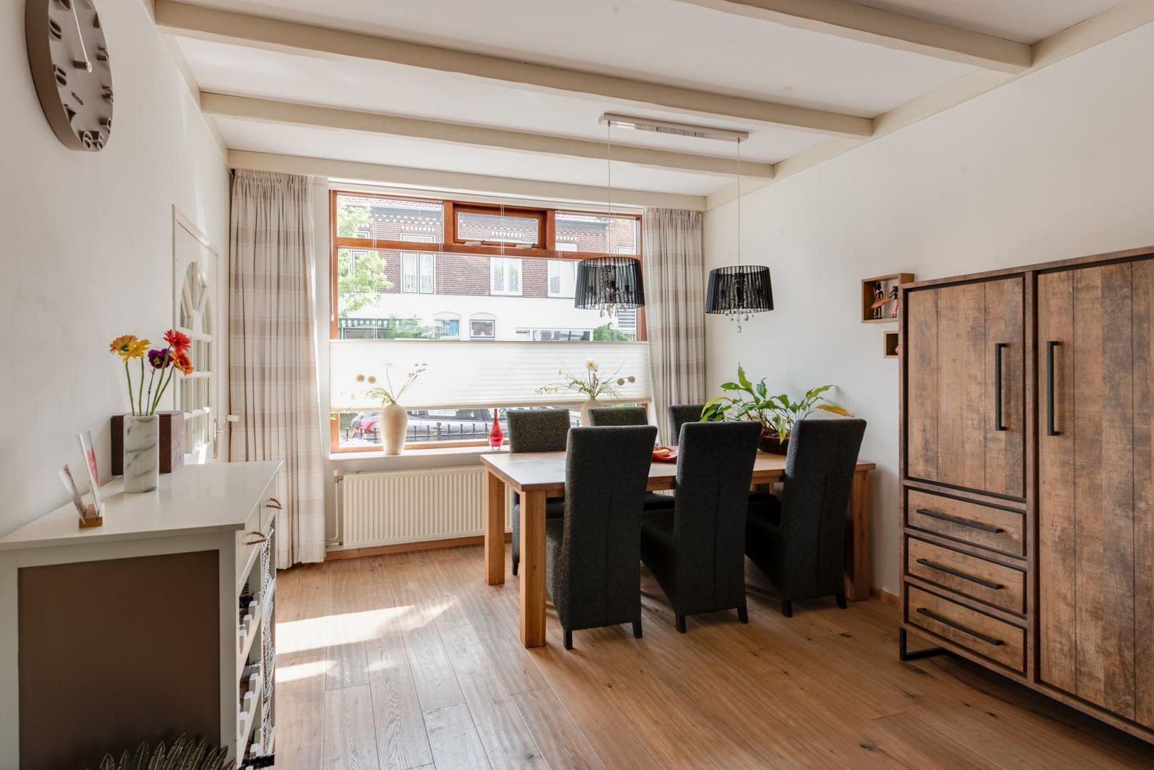 Irisstraat 42, Hilversum foto-8 blur