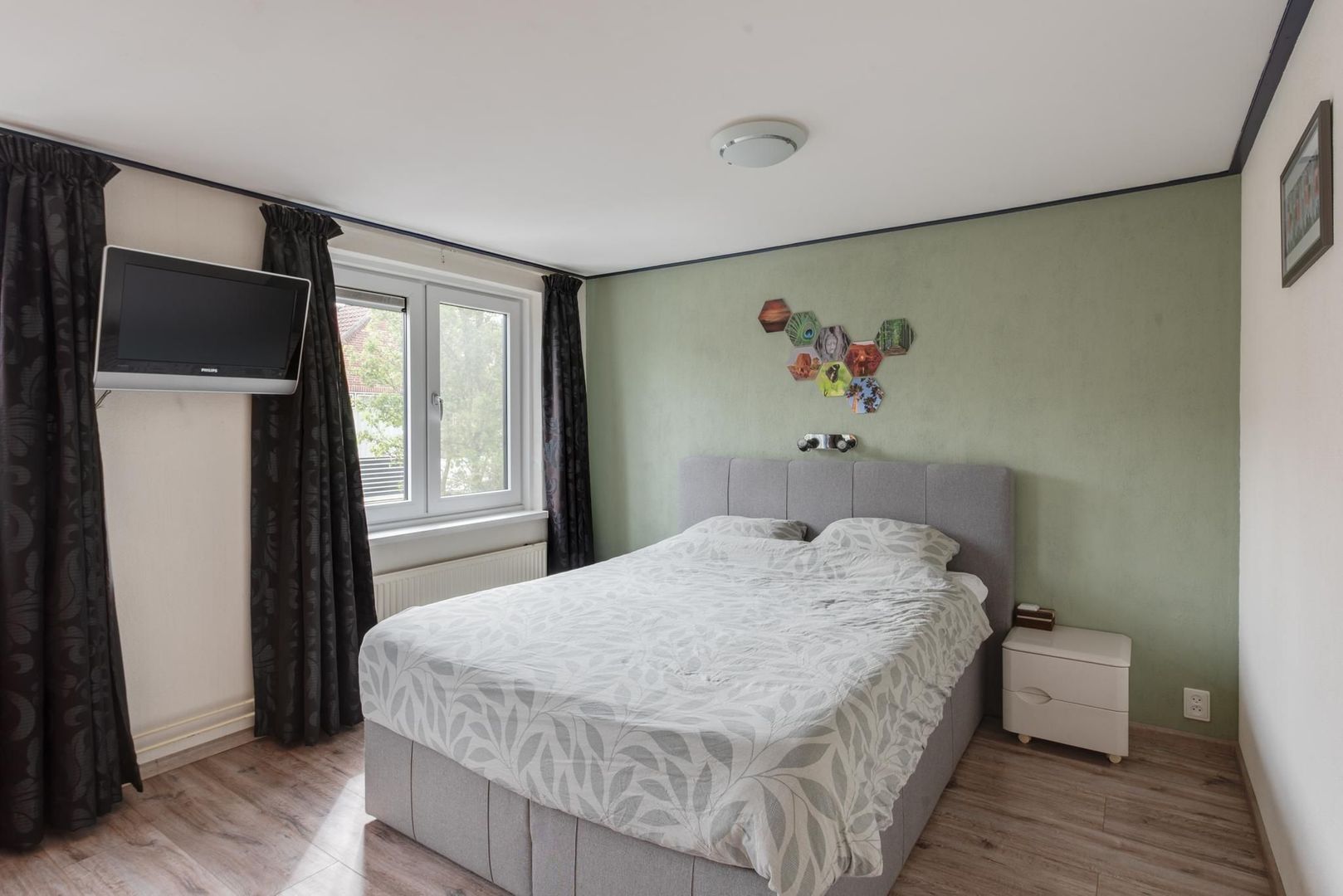Irisstraat 42, Hilversum foto-16 blur