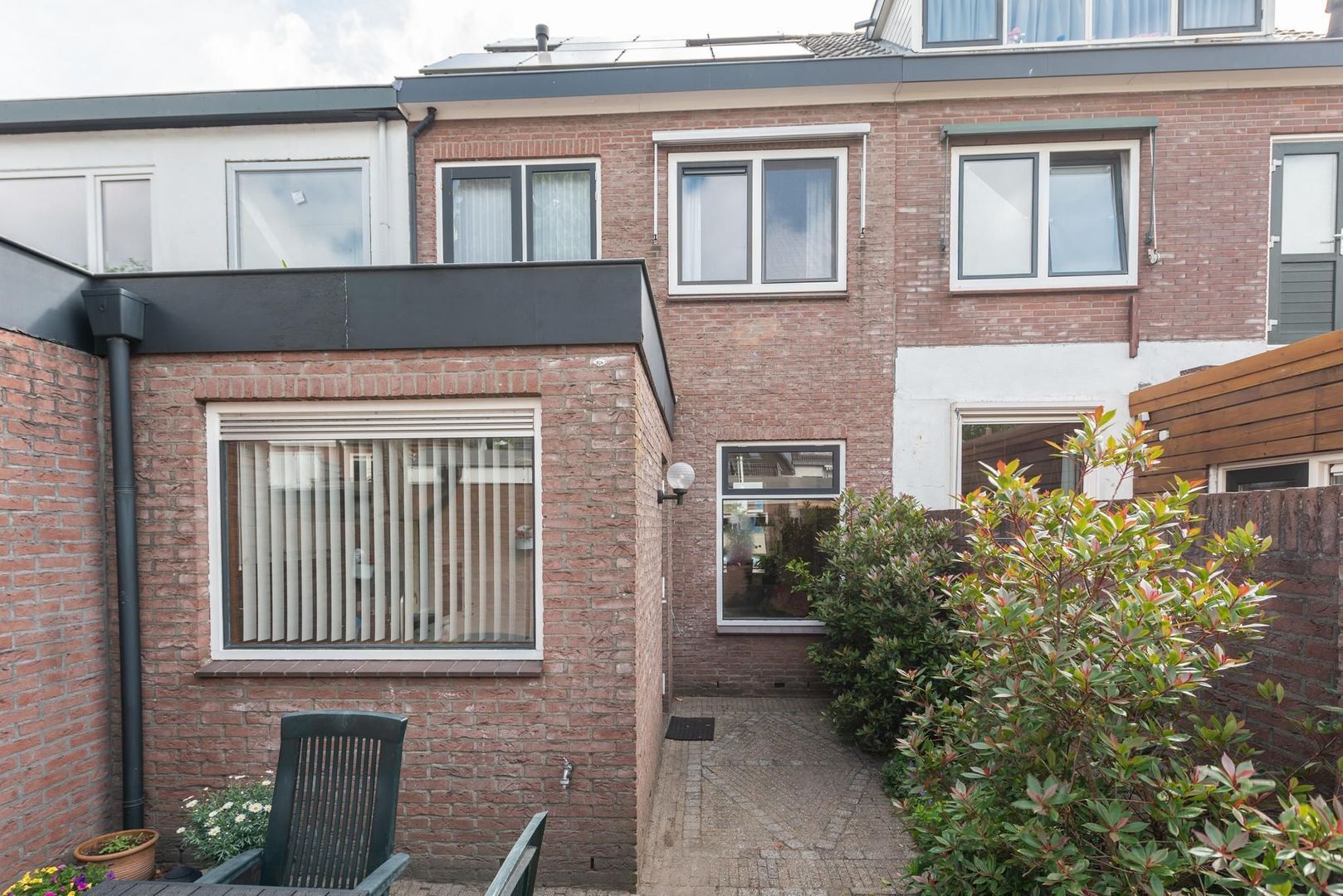 Irisstraat 42, Hilversum foto-14 blur