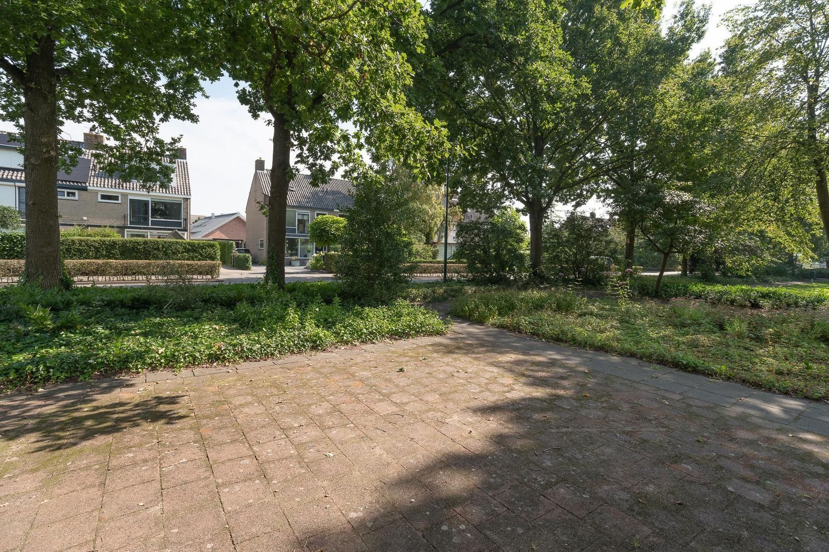 Plantsoen 18, Eemnes foto-24 blur