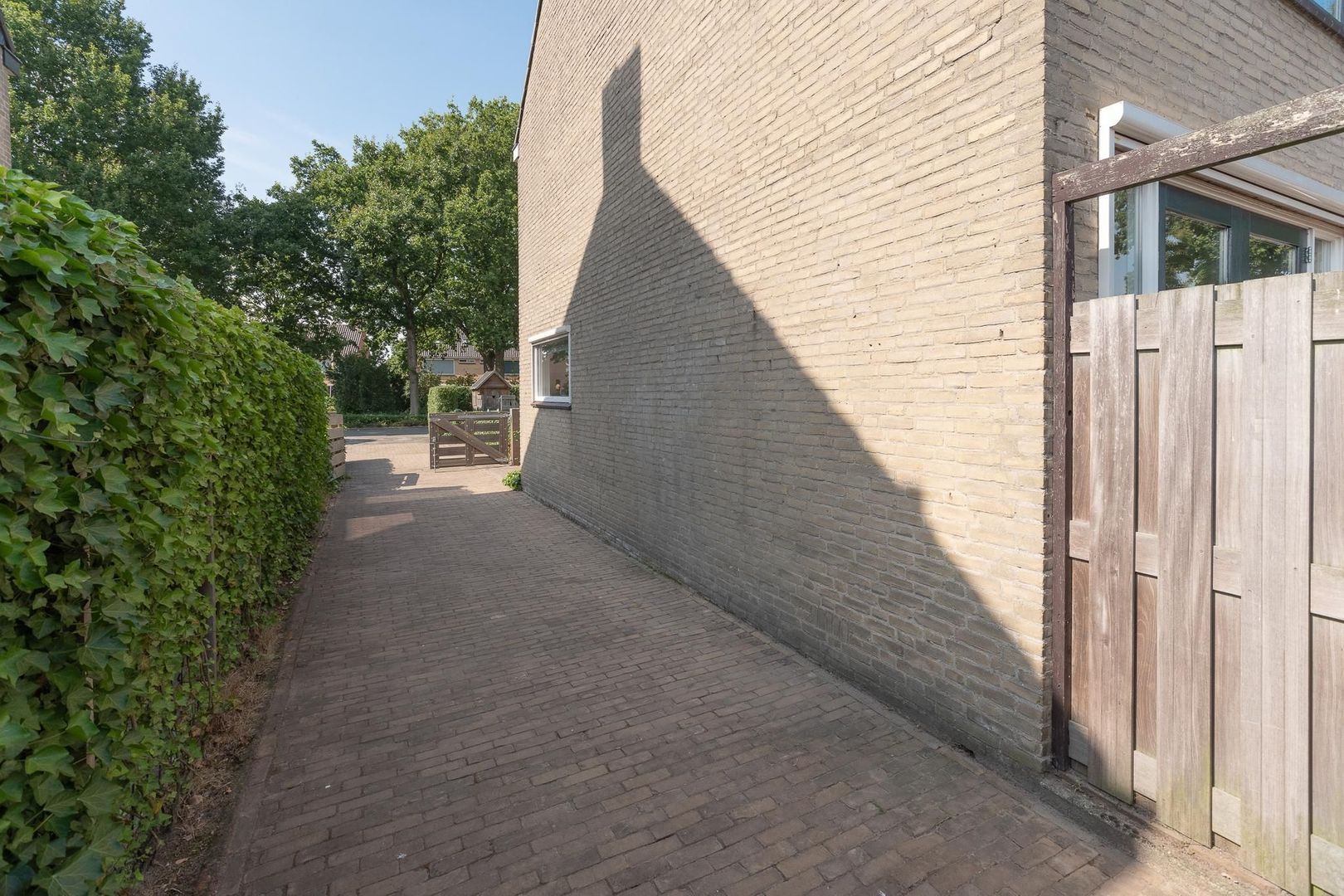Plantsoen 18, Eemnes foto-5 blur