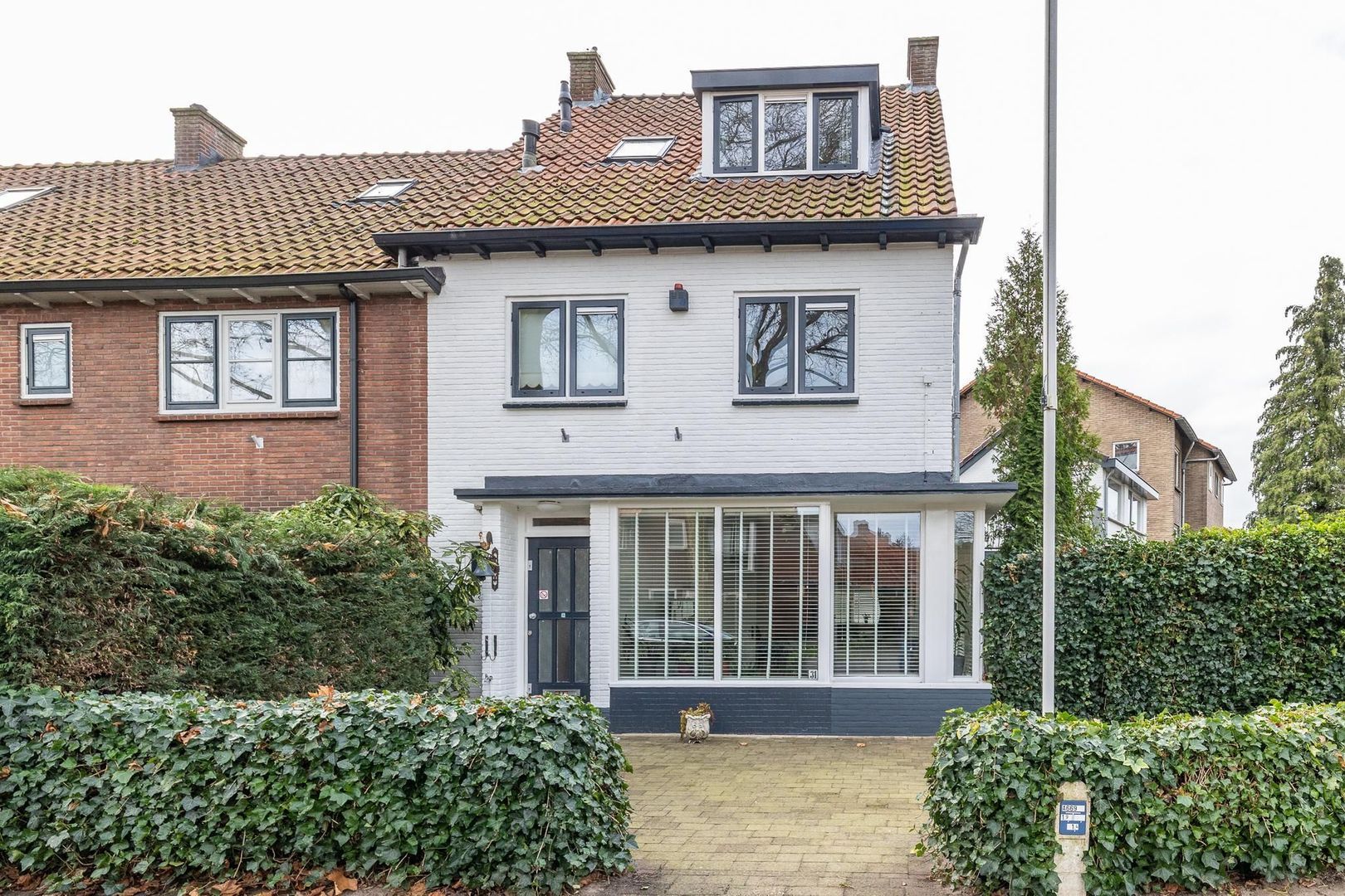 Floris Vosstraat 31, Hilversum foto-42 blur