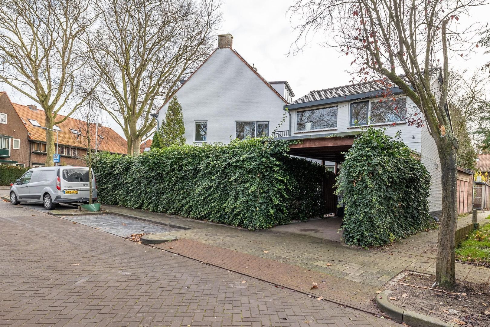 Floris Vosstraat 31, Hilversum foto-16 blur