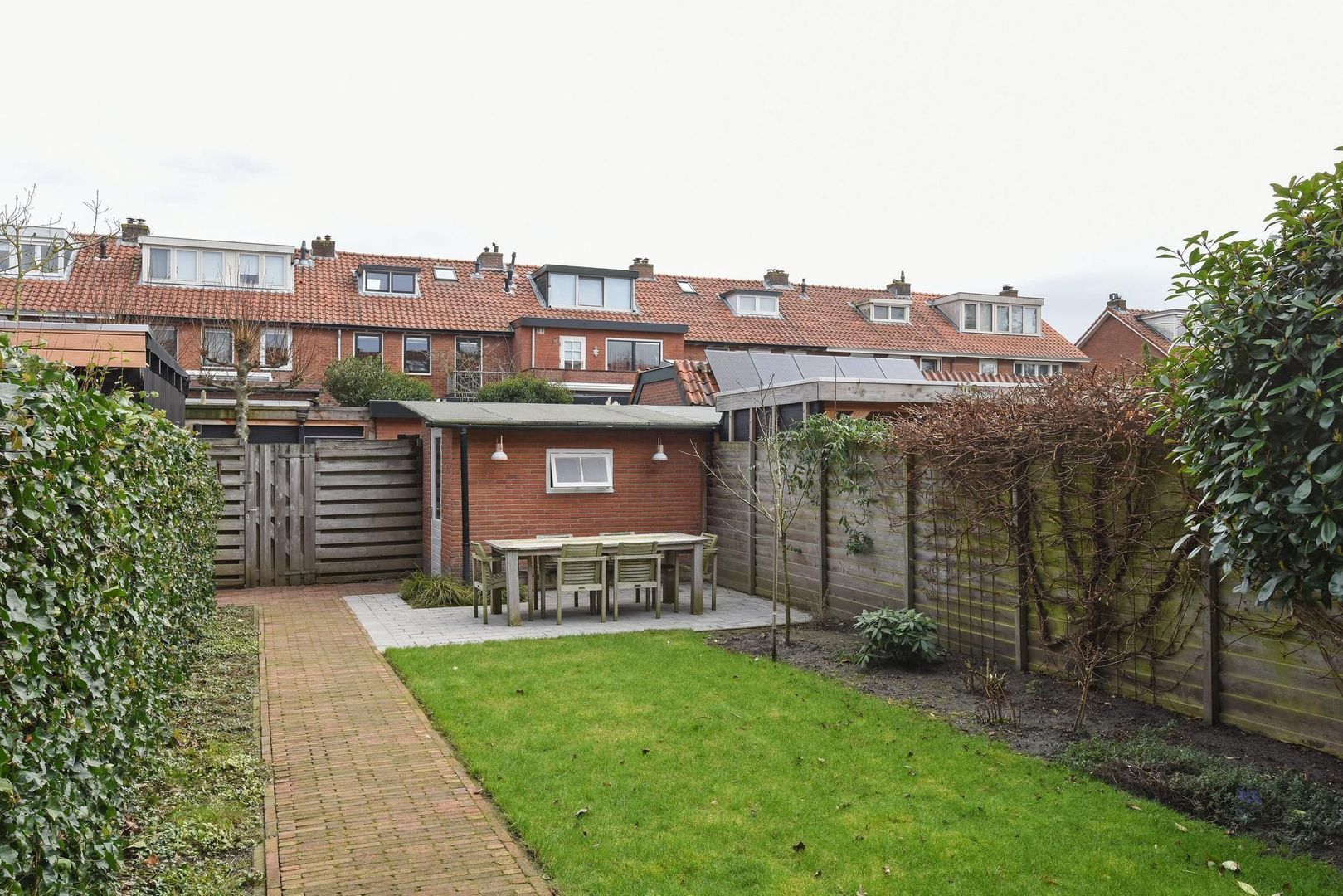 Van der Duyn van Maasdamstraat 7, Hilversum foto-13 blur