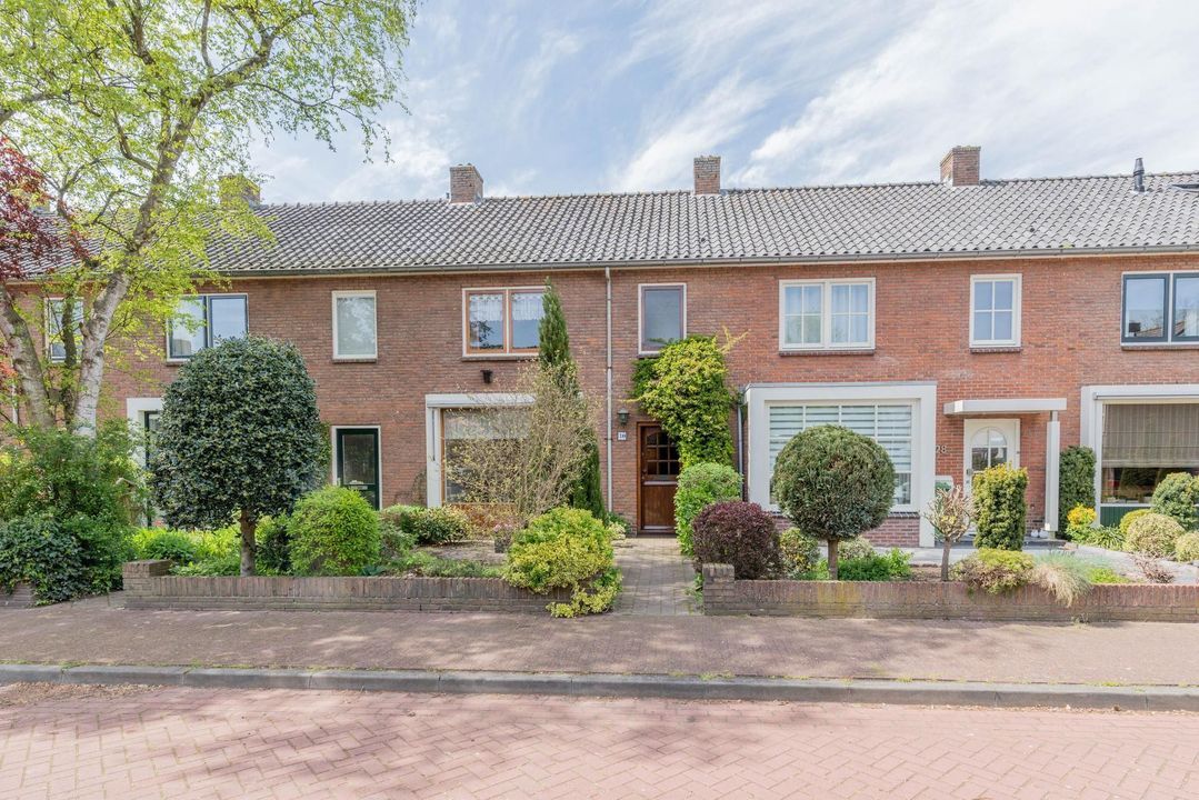 Omroeplaan 30, Huizen