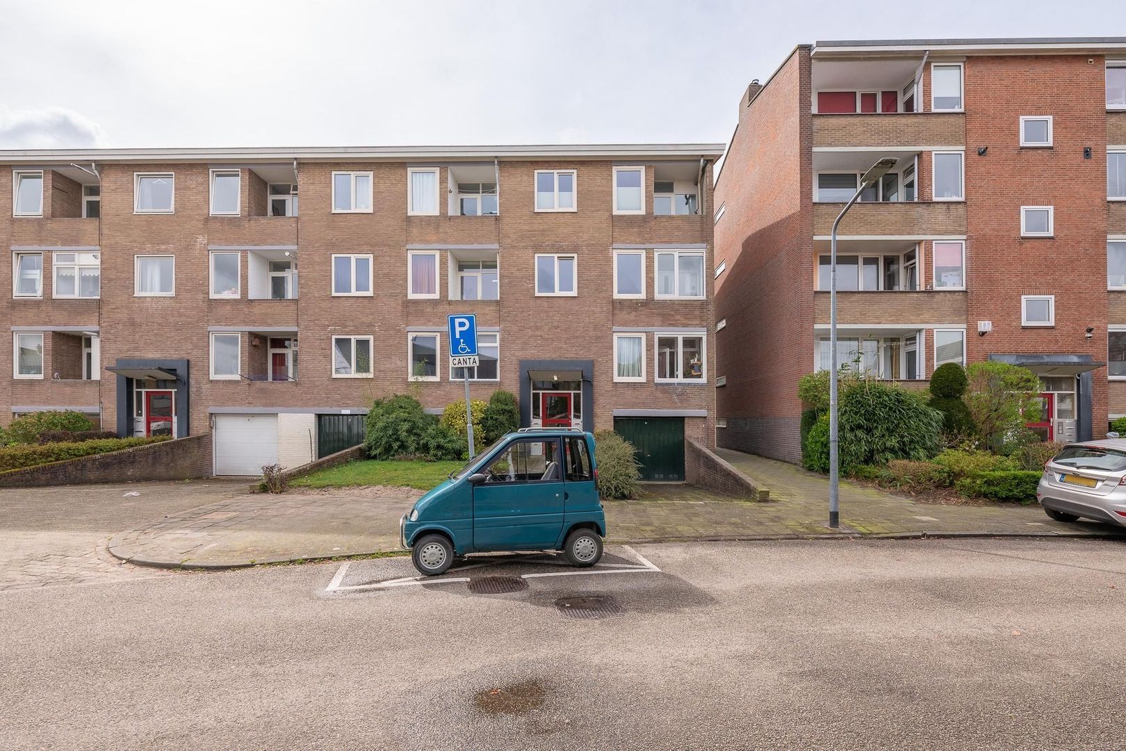 Wolvenlaan 45, Hilversum foto-24 blur