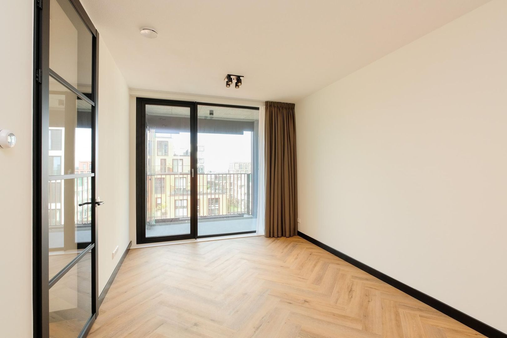 Niemeyerstraat 227, Hoofddorp foto-5 blur