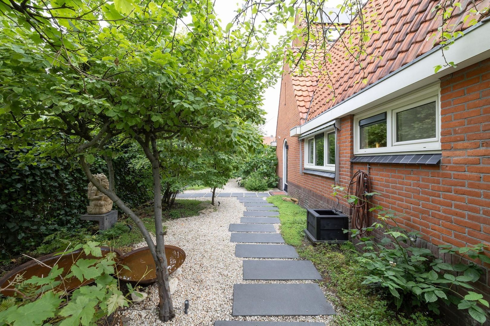 Van de Sande Bakhuyzenstraat 110, Hilversum foto-38 blur