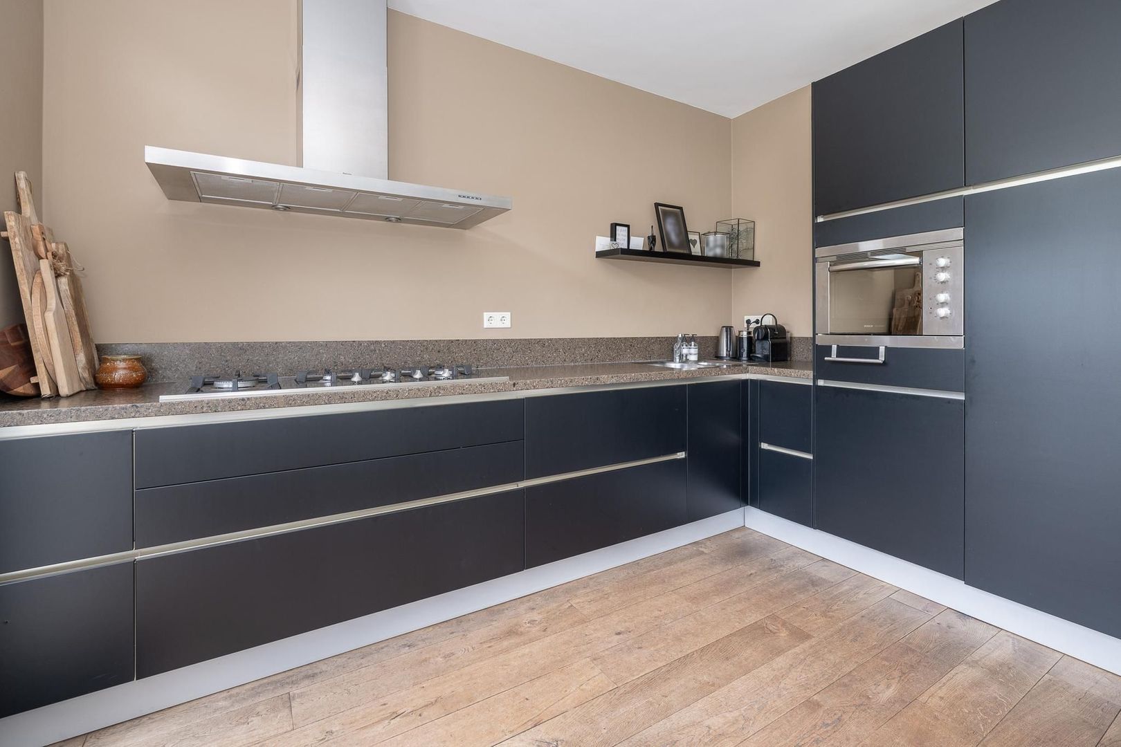 Titus Brandsmastraat 31, Soest foto-10 blur