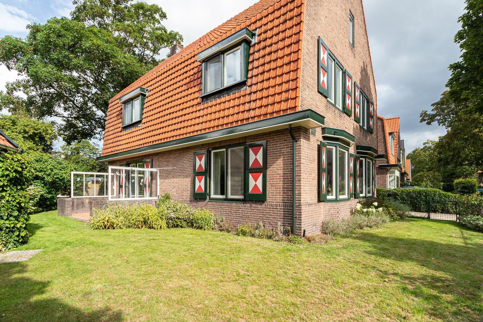 Stadhouderslaan 1, Hilversum foto-45 blur