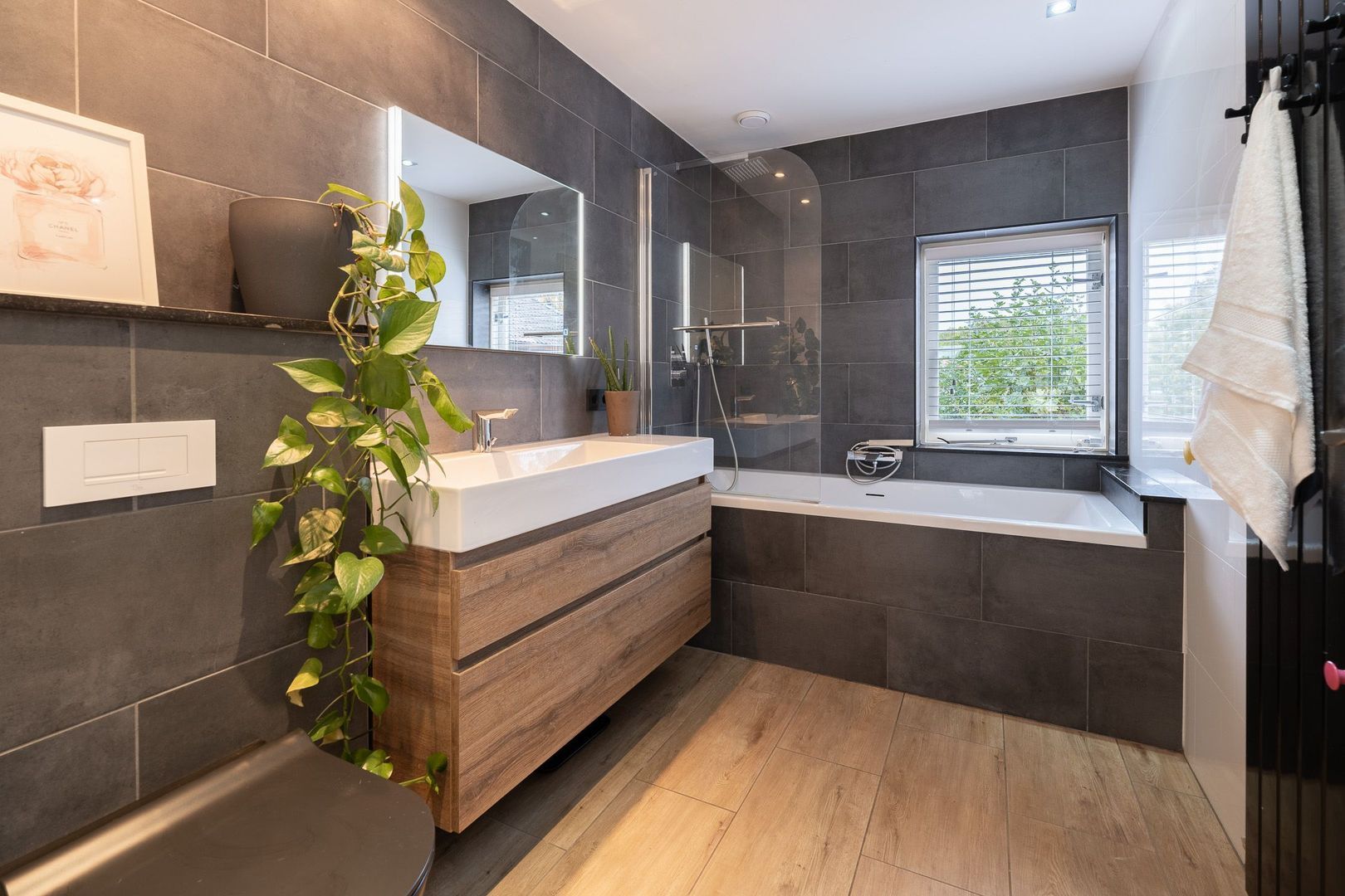 Conradstraat 16, Hilversum foto-18 blur