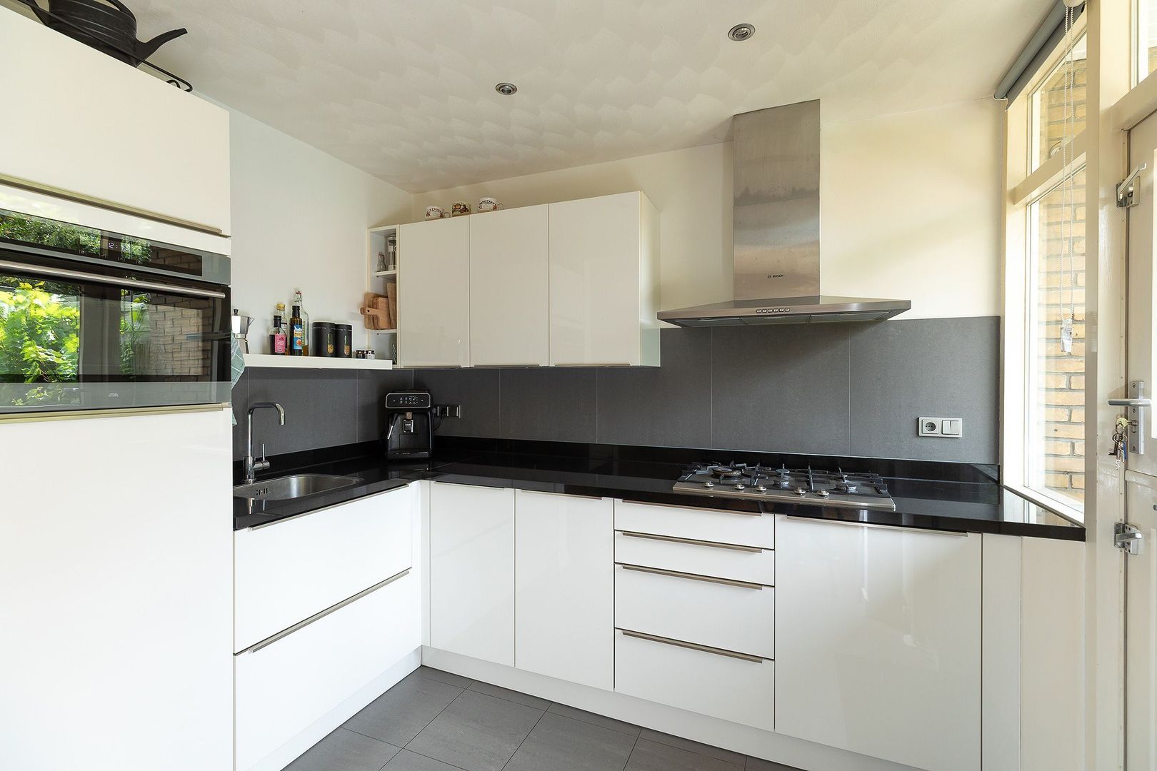 Diependaalselaan 137, Hilversum foto-8 blur