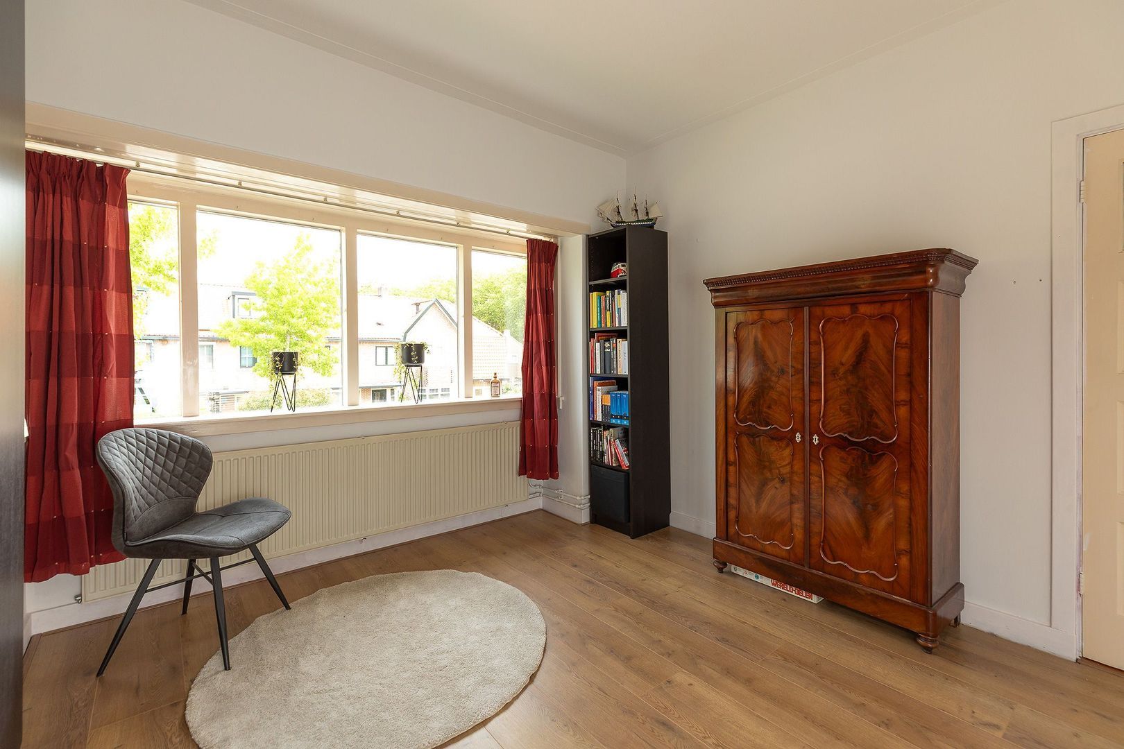 Diependaalselaan 137, Hilversum foto-17 blur