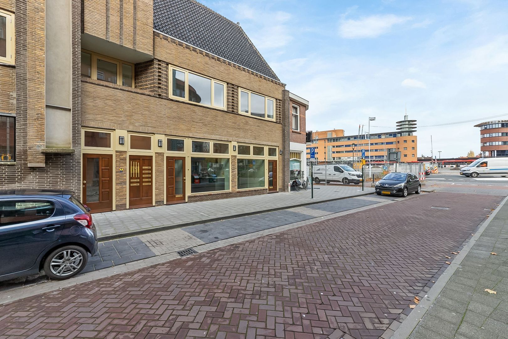 Spoorstraat 14, Hilversum foto-28 blur
