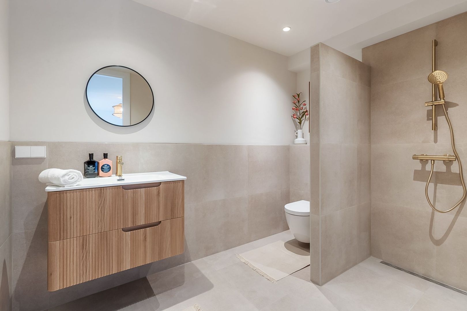 Spoorstraat 14, Hilversum foto-20 blur