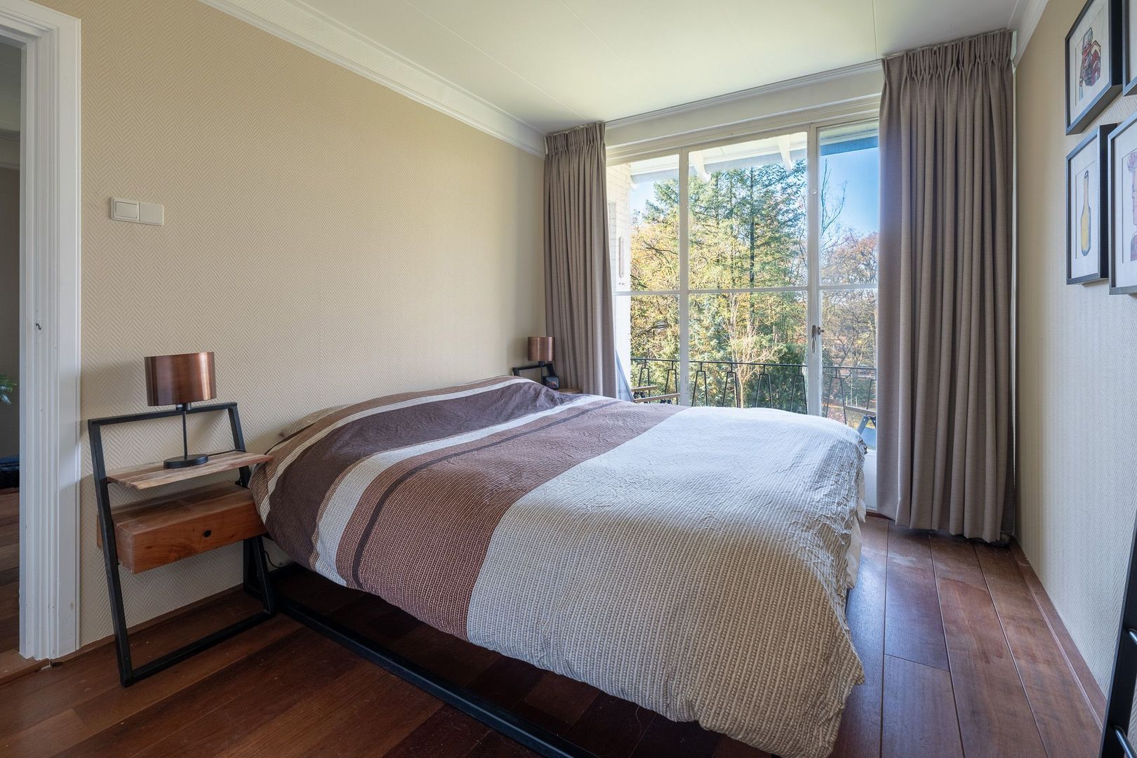 Kroonlaan 50, Hilversum foto-12 blur