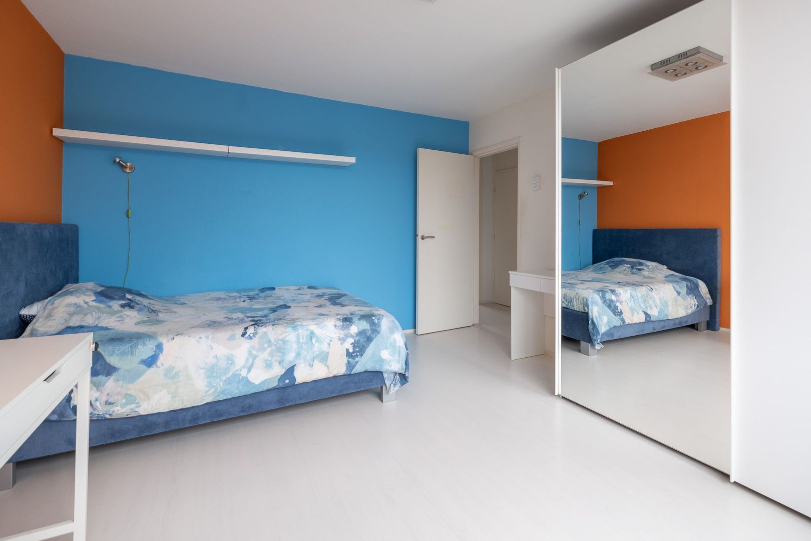 Calvijnhof 11, Hilversum foto-20 blur