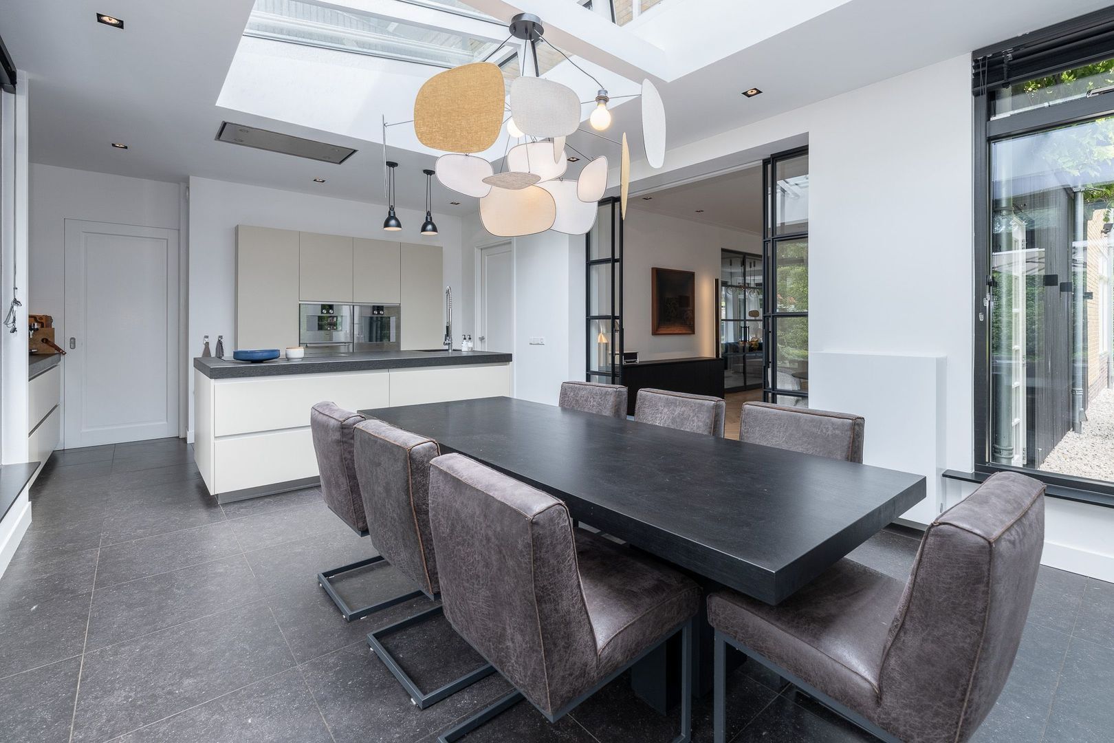 Nimrodlaan 1, Hilversum foto-12 blur