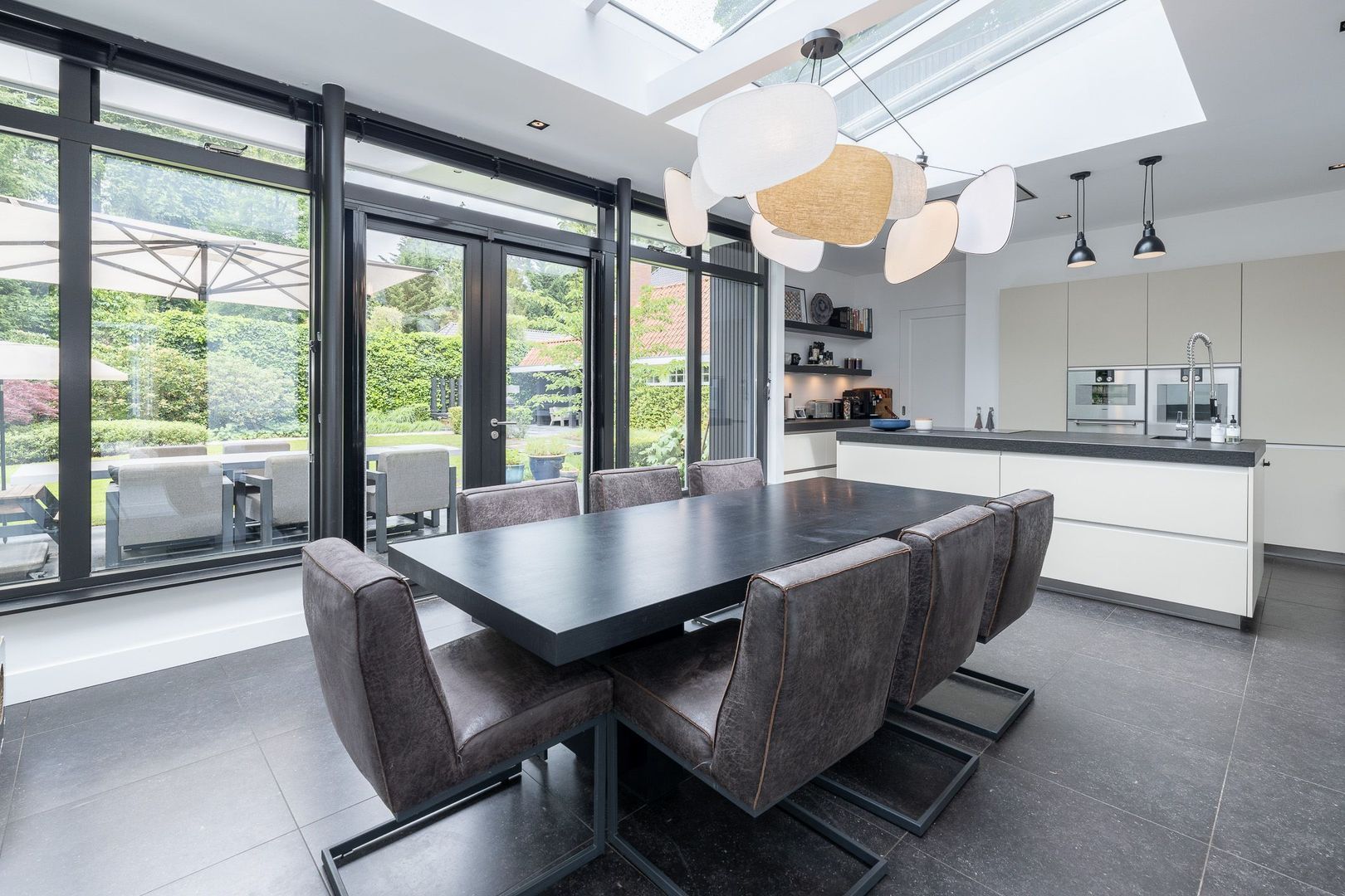 Nimrodlaan 1, Hilversum foto-13 blur