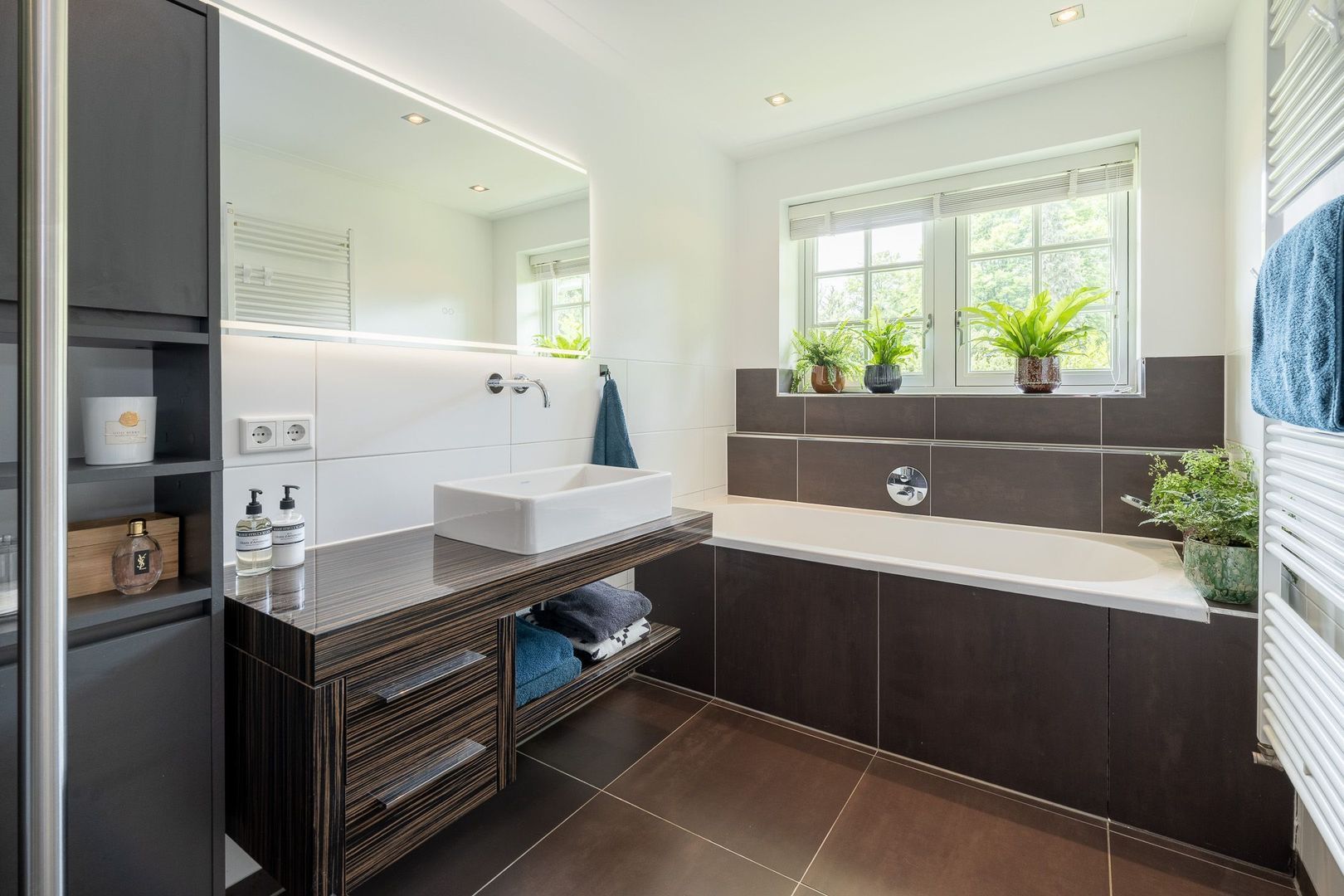 Nimrodlaan 1, Hilversum foto-30 blur