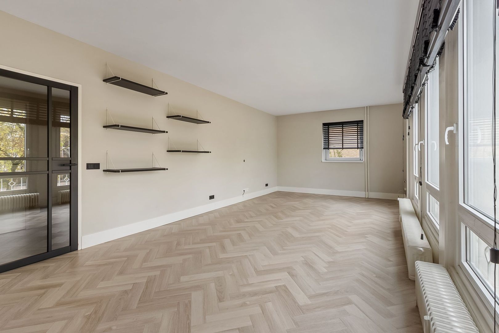 Diependaalselaan 420, Hilversum foto-6 blur