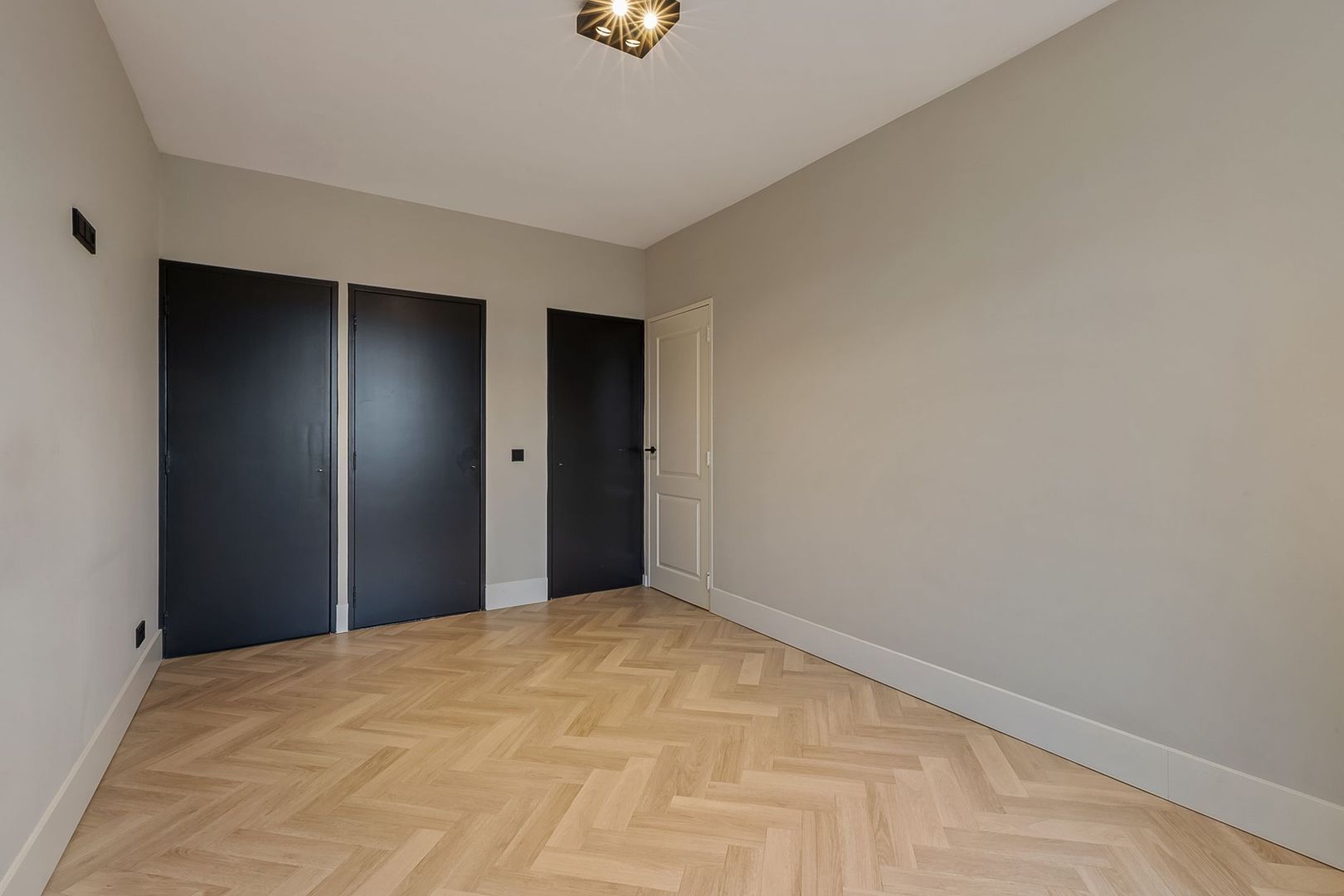 Diependaalselaan 420, Hilversum foto-14 blur