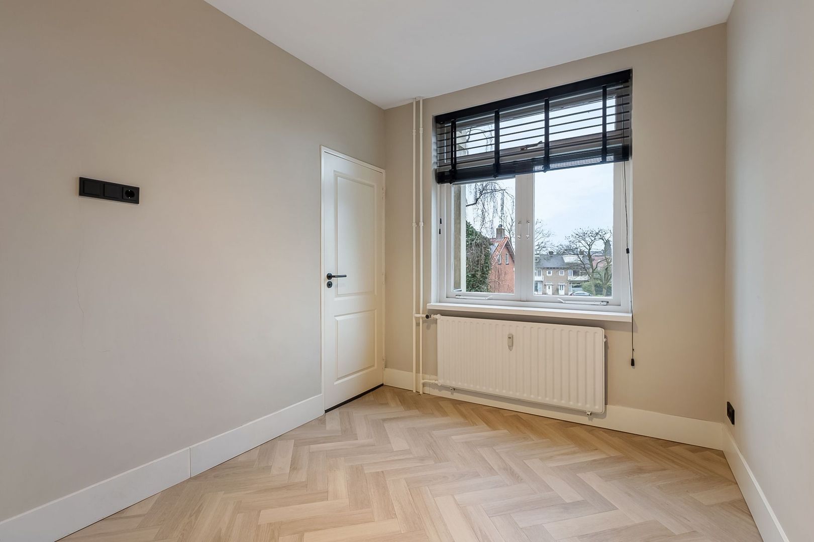 Diependaalselaan 420, Hilversum foto-15 blur