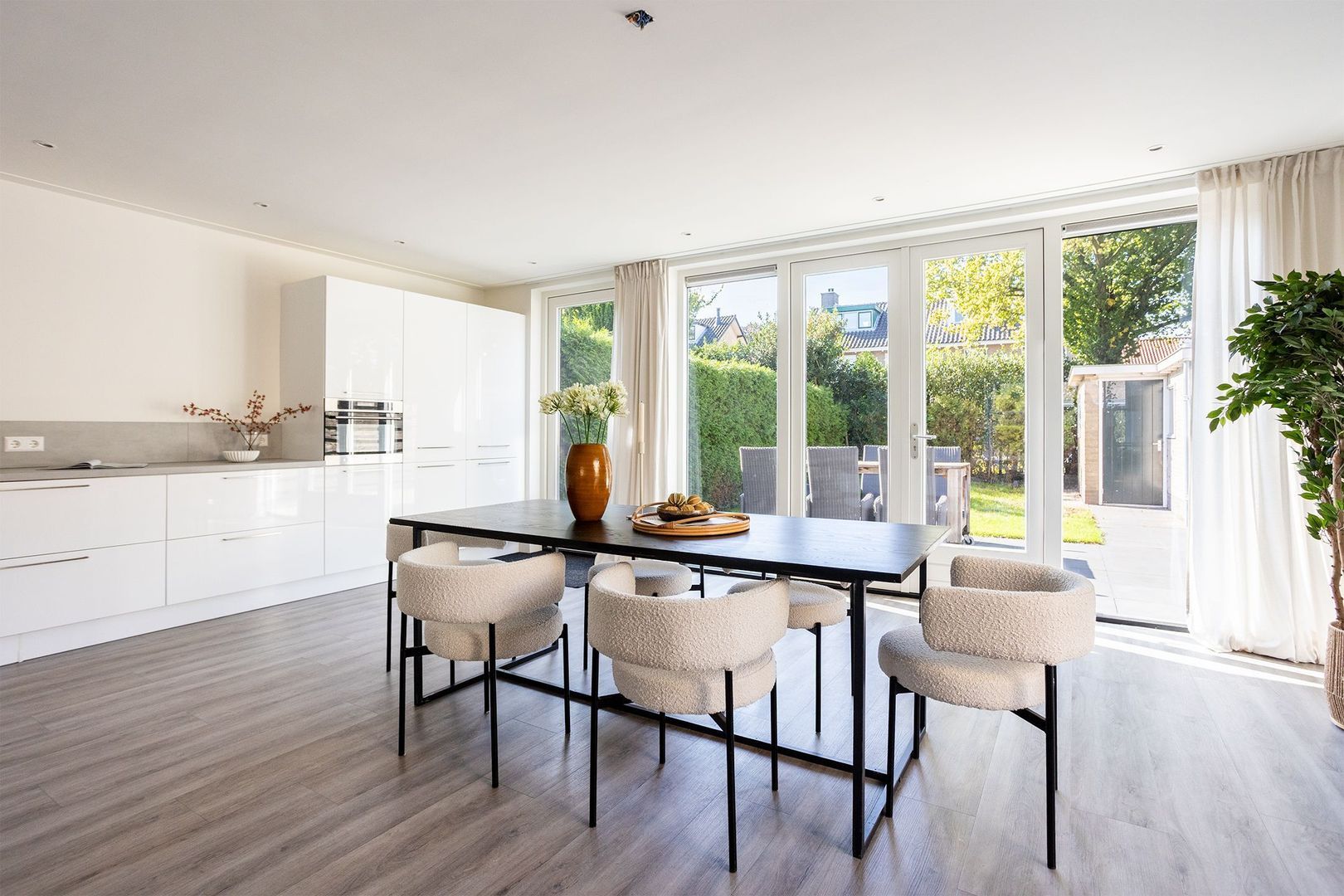 van Ostadelaan 10, Loosdrecht foto-9 blur