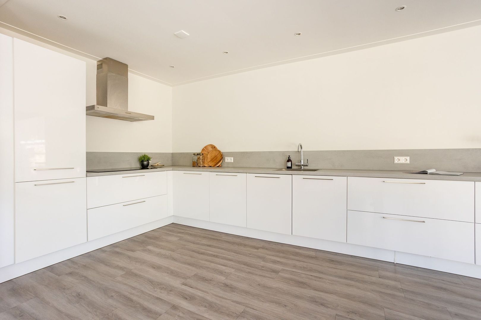 van Ostadelaan 10, Loosdrecht foto-14 blur