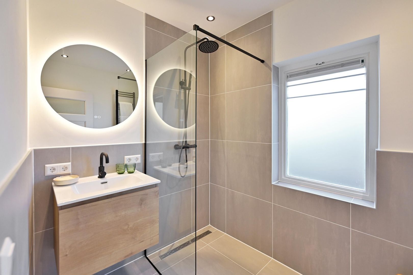 Gijsbrecht van Amstelstraat 409, Hilversum foto-14 blur